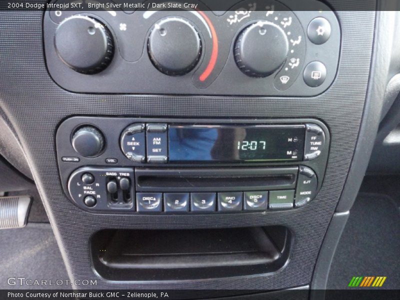 Controls of 2004 Intrepid SXT