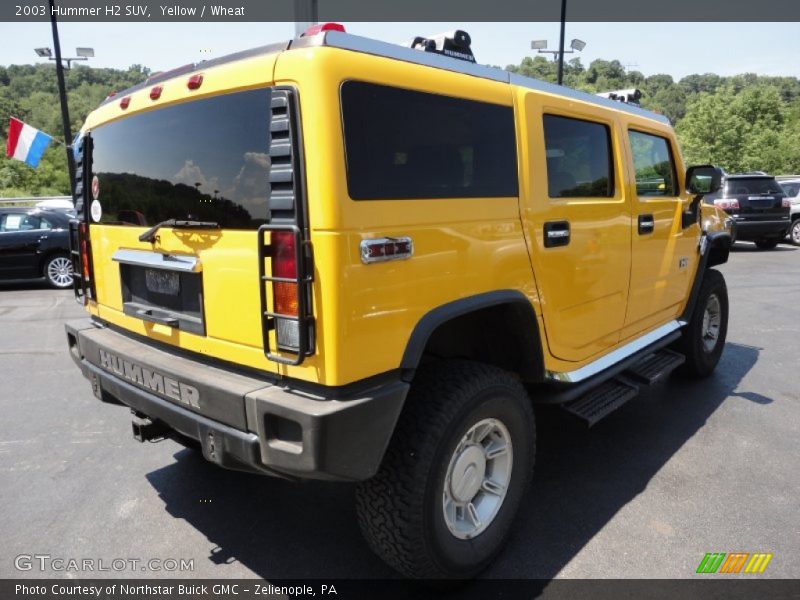 Yellow / Wheat 2003 Hummer H2 SUV