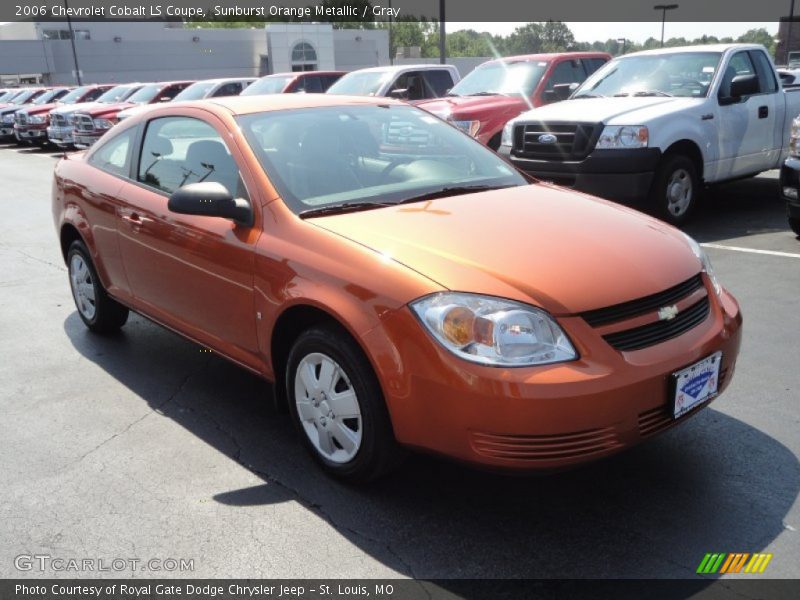 Sunburst Orange Metallic / Gray 2006 Chevrolet Cobalt LS Coupe
