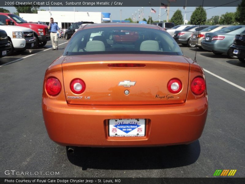 Sunburst Orange Metallic / Gray 2006 Chevrolet Cobalt LS Coupe