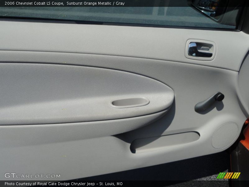 Sunburst Orange Metallic / Gray 2006 Chevrolet Cobalt LS Coupe
