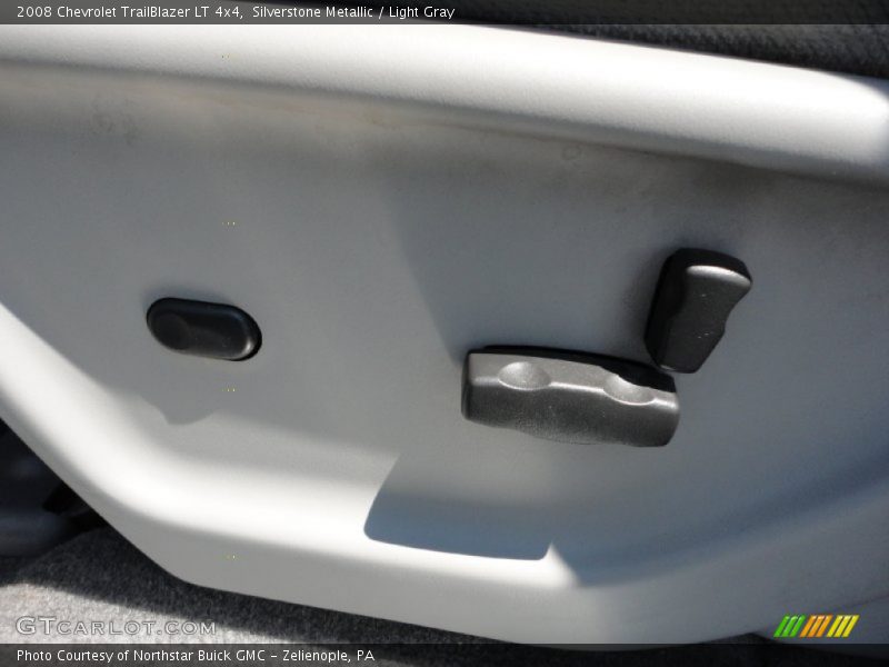 Silverstone Metallic / Light Gray 2008 Chevrolet TrailBlazer LT 4x4
