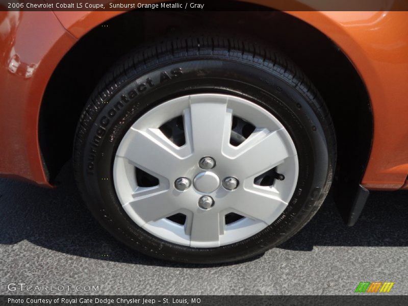 Sunburst Orange Metallic / Gray 2006 Chevrolet Cobalt LS Coupe