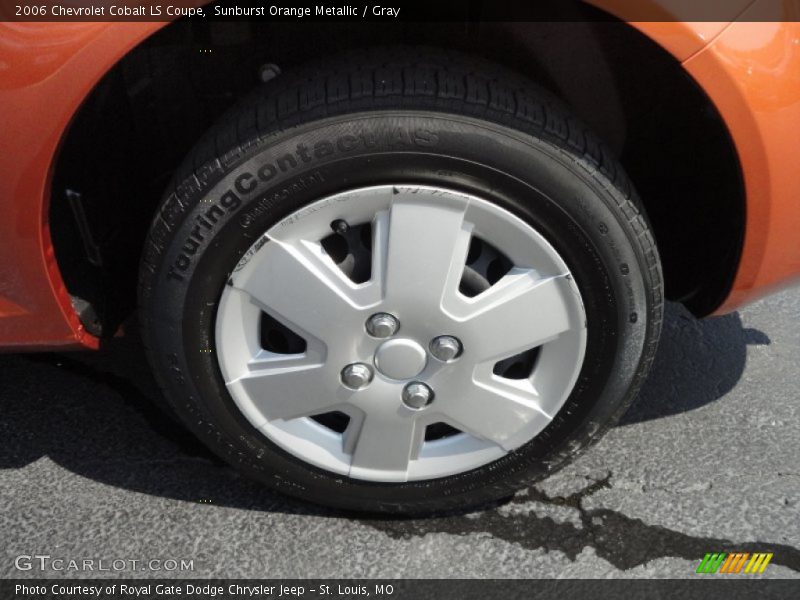 Sunburst Orange Metallic / Gray 2006 Chevrolet Cobalt LS Coupe