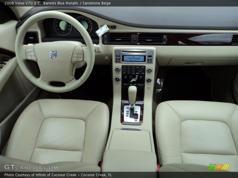 Barents Blue Metallic / Sandstone Beige 2008 Volvo V70 3.2