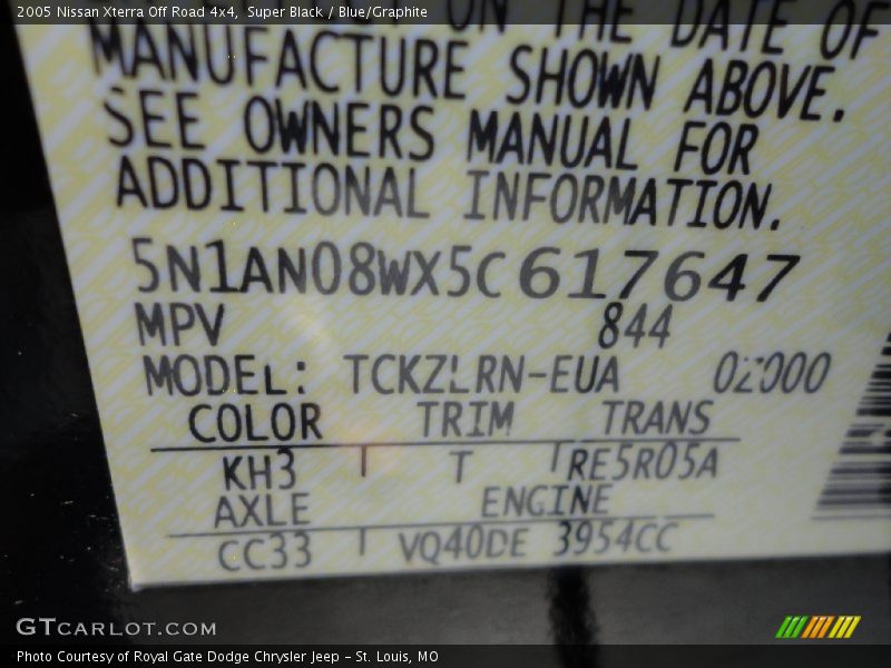 Super Black / Blue/Graphite 2005 Nissan Xterra Off Road 4x4