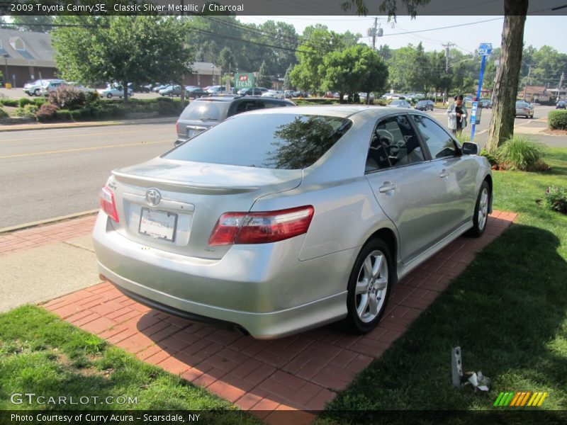 Classic Silver Metallic / Charcoal 2009 Toyota Camry SE