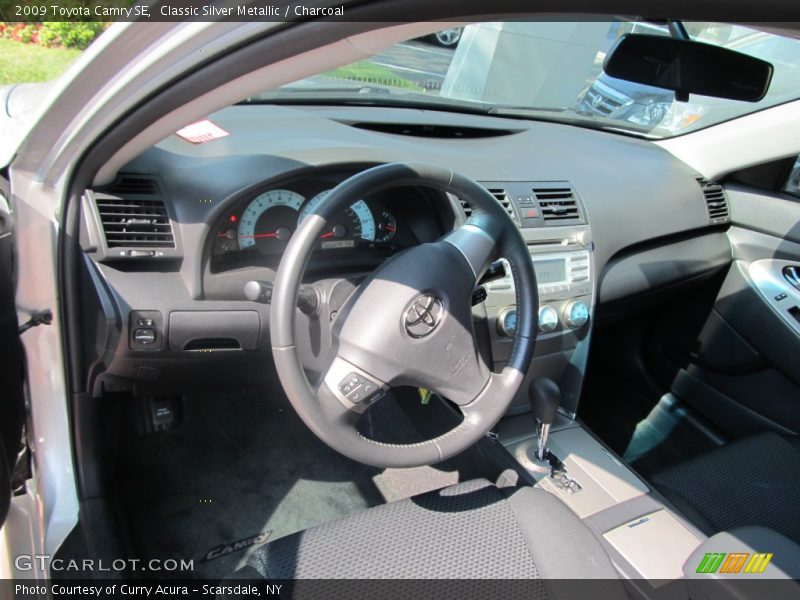Classic Silver Metallic / Charcoal 2009 Toyota Camry SE