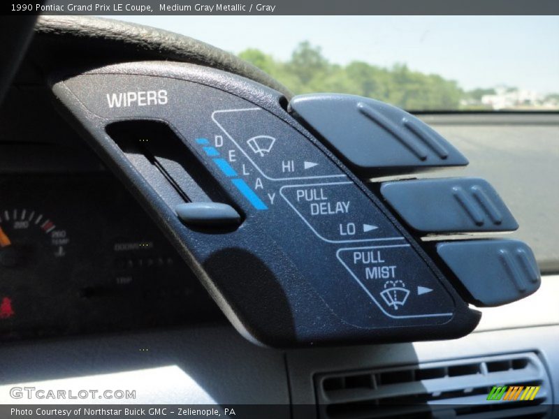 Controls of 1990 Grand Prix LE Coupe