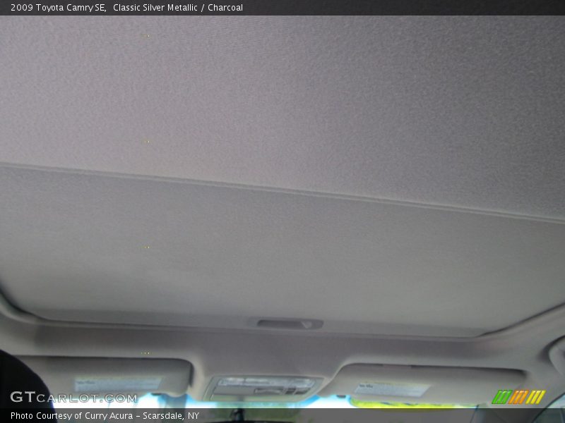 Classic Silver Metallic / Charcoal 2009 Toyota Camry SE