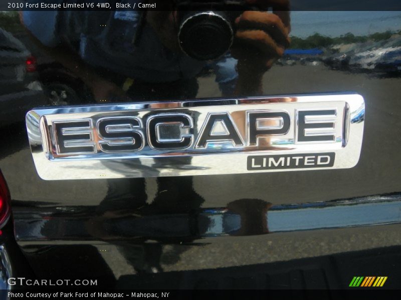 Black / Camel 2010 Ford Escape Limited V6 4WD