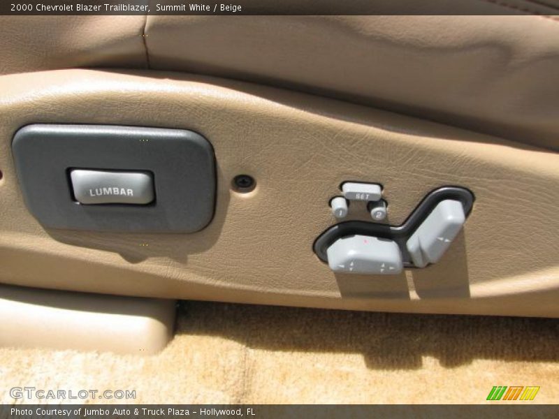 Summit White / Beige 2000 Chevrolet Blazer Trailblazer