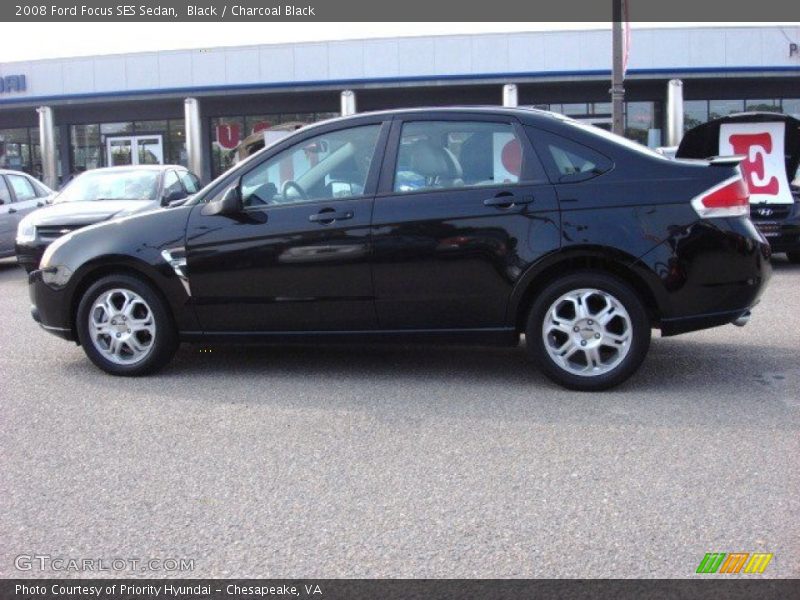 Black / Charcoal Black 2008 Ford Focus SES Sedan