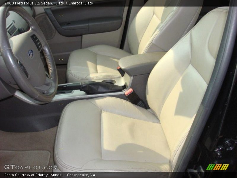 Black / Charcoal Black 2008 Ford Focus SES Sedan
