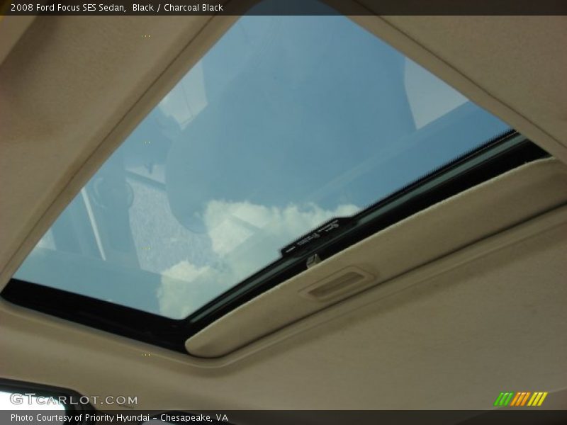 Black / Charcoal Black 2008 Ford Focus SES Sedan