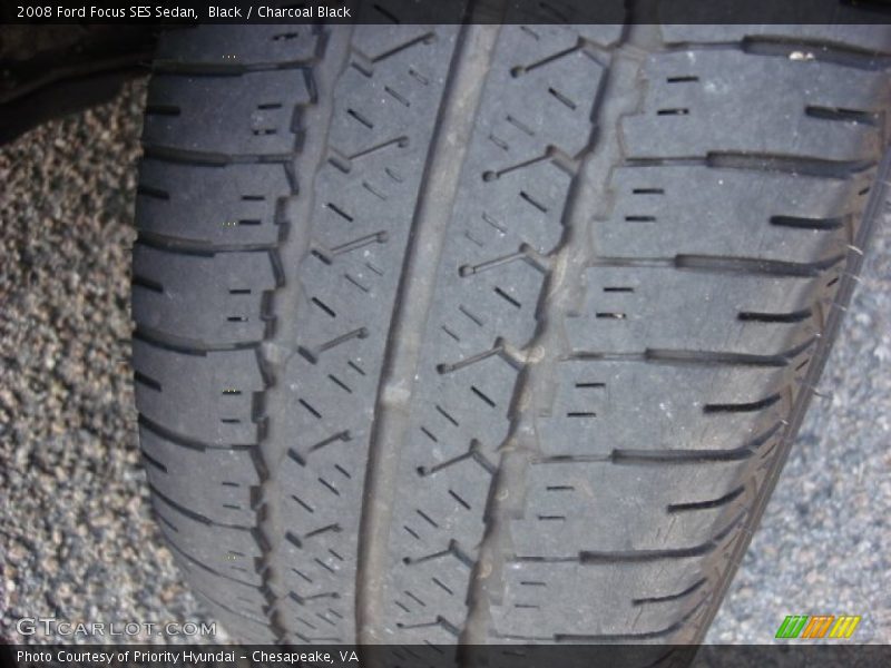 Black / Charcoal Black 2008 Ford Focus SES Sedan