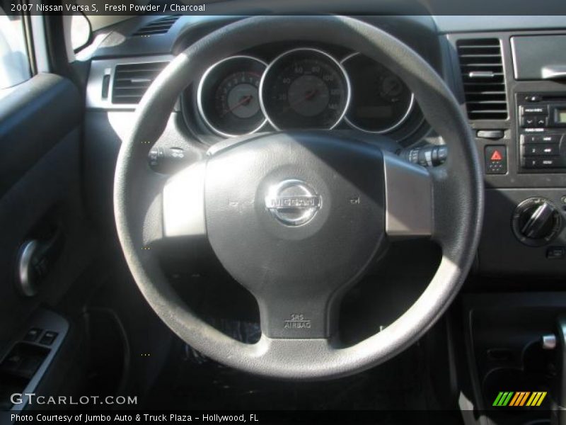 Fresh Powder / Charcoal 2007 Nissan Versa S