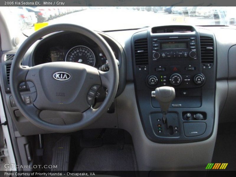 White / Gray 2006 Kia Sedona EX
