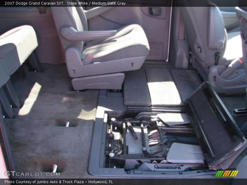 Stone White / Medium Slate Gray 2007 Dodge Grand Caravan SXT
