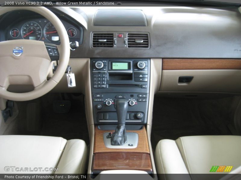 Willow Green Metallic / Sandstone 2008 Volvo XC90 3.2 AWD