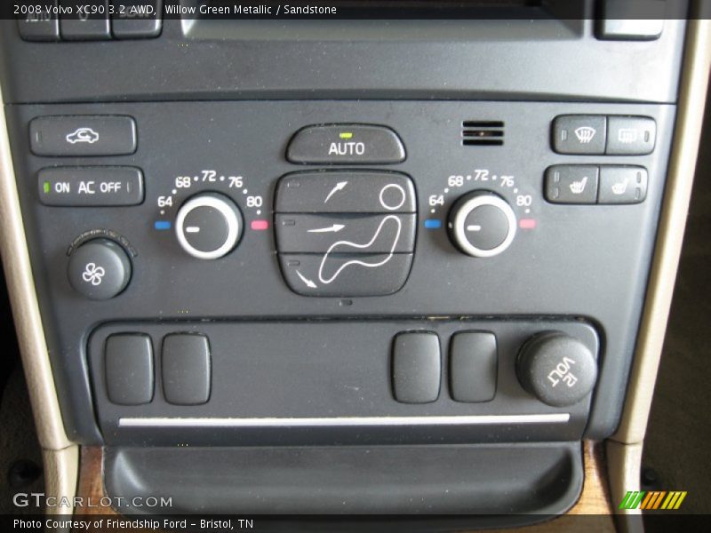 Controls of 2008 XC90 3.2 AWD