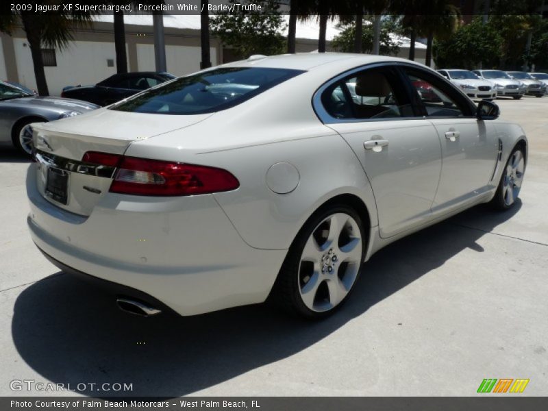 Porcelain White / Barley/Truffle 2009 Jaguar XF Supercharged
