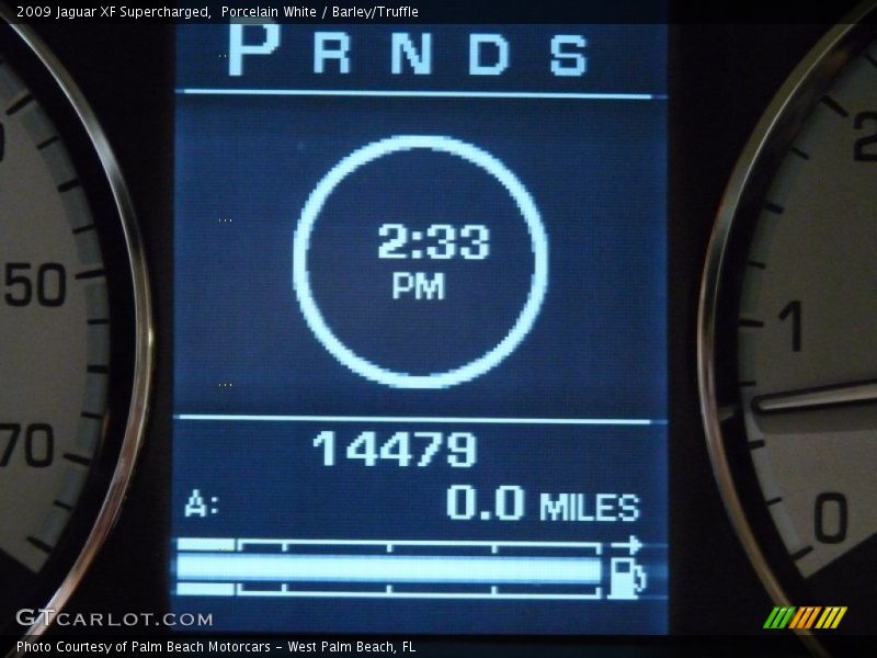 Porcelain White / Barley/Truffle 2009 Jaguar XF Supercharged
