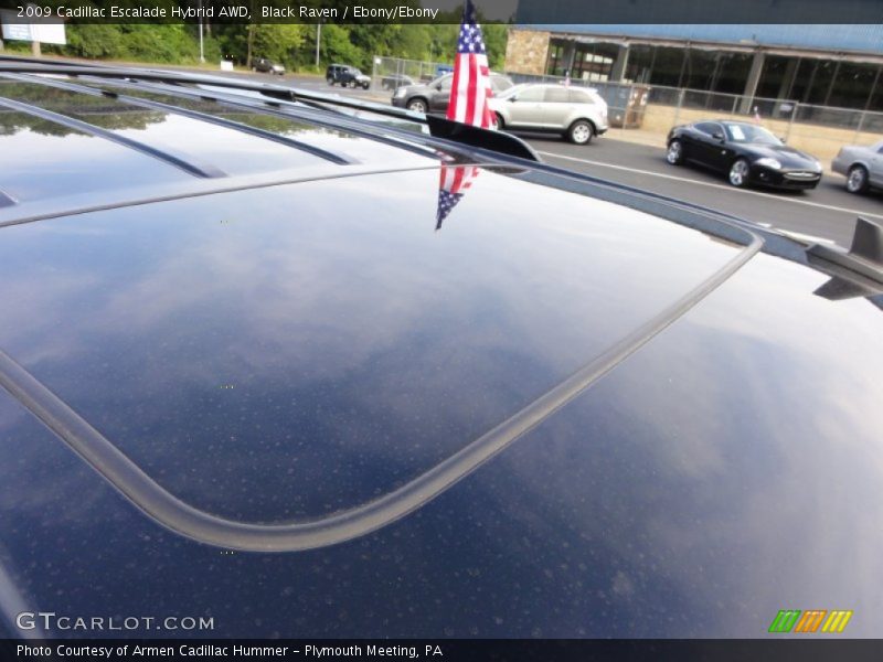 Sunroof of 2009 Escalade Hybrid AWD