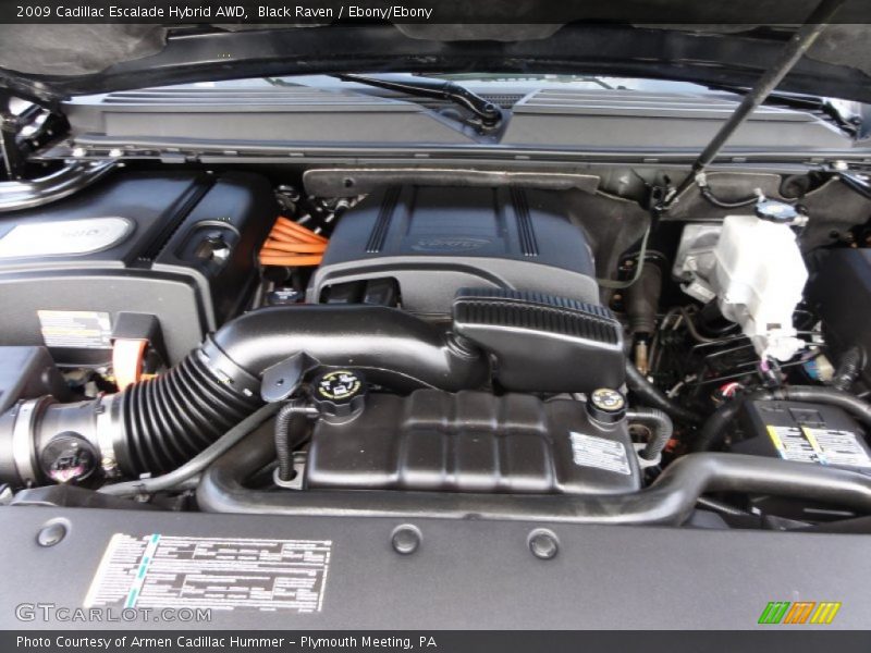  2009 Escalade Hybrid AWD Engine - 6.0 Liter OHV 16-Valve VVT V8 Gasoline/Electric Hybrid