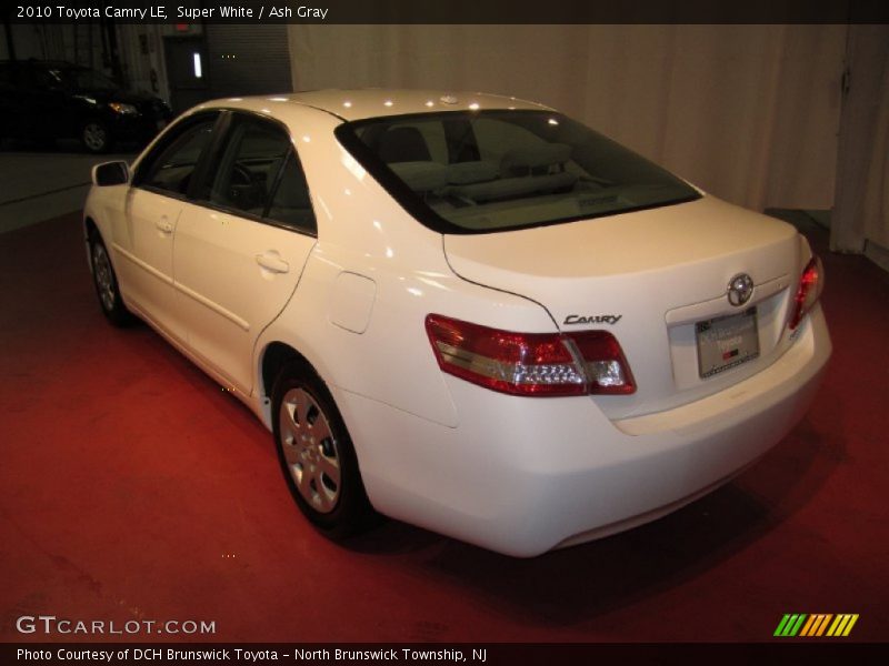 Super White / Ash Gray 2010 Toyota Camry LE