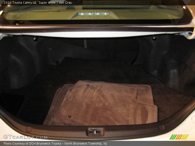 Super White / Ash Gray 2010 Toyota Camry LE