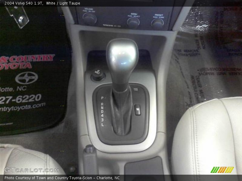  2004 S40 1.9T 5 Speed Automatic Shifter