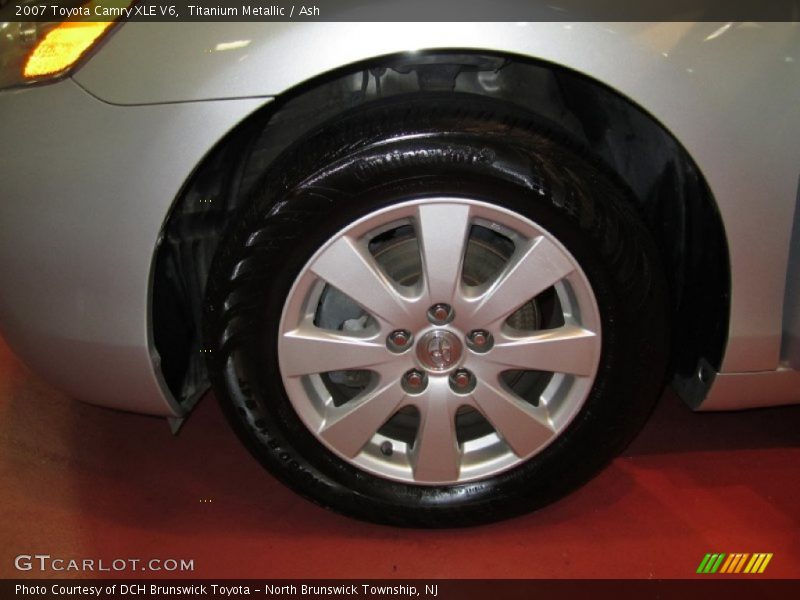 Titanium Metallic / Ash 2007 Toyota Camry XLE V6