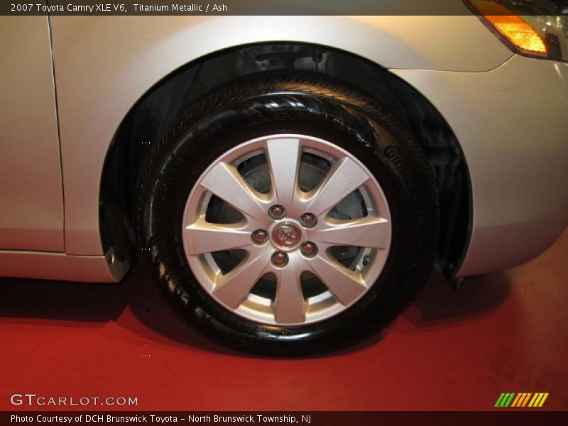 Titanium Metallic / Ash 2007 Toyota Camry XLE V6