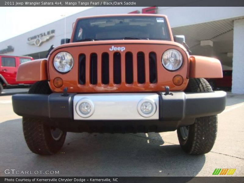 Mango Tango Pearl / Black/Dark Saddle 2011 Jeep Wrangler Sahara 4x4