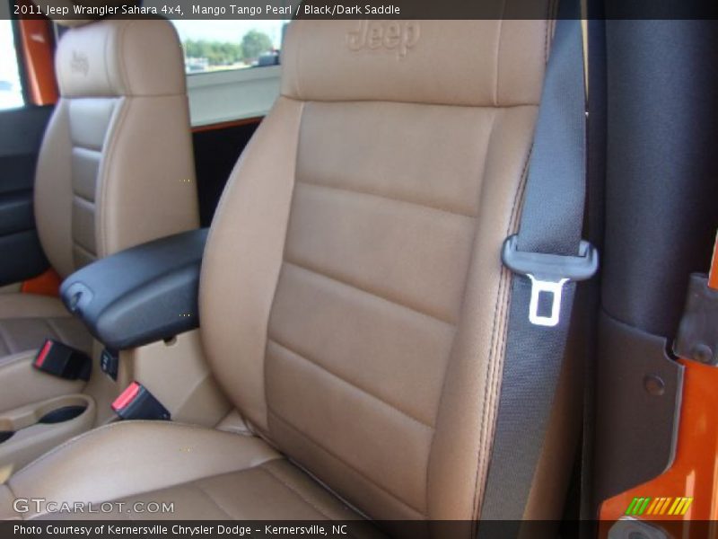 Mango Tango Pearl / Black/Dark Saddle 2011 Jeep Wrangler Sahara 4x4