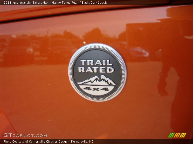 Mango Tango Pearl / Black/Dark Saddle 2011 Jeep Wrangler Sahara 4x4