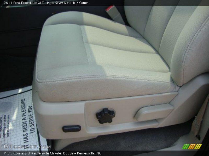 Ingot Silver Metallic / Camel 2011 Ford Expedition XLT