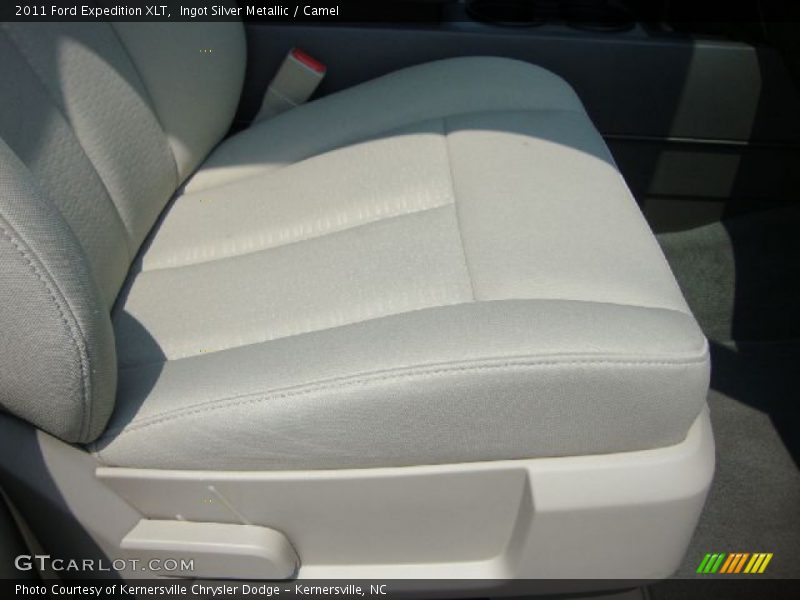 Ingot Silver Metallic / Camel 2011 Ford Expedition XLT