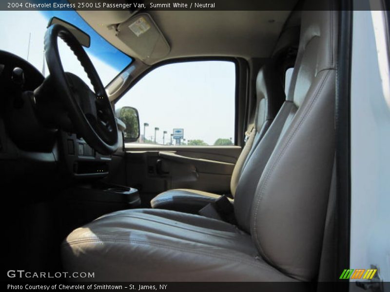 Summit White / Neutral 2004 Chevrolet Express 2500 LS Passenger Van