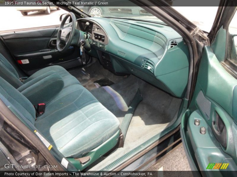 Midnight Teal Metallic / Green 1995 Ford Taurus GL Sedan
