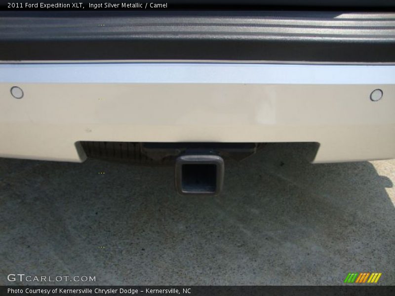 Ingot Silver Metallic / Camel 2011 Ford Expedition XLT