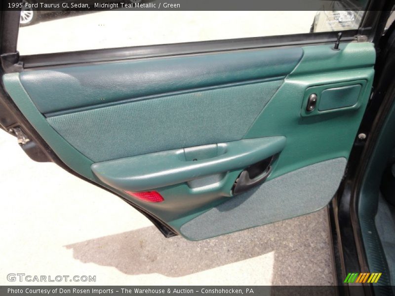 Midnight Teal Metallic / Green 1995 Ford Taurus GL Sedan