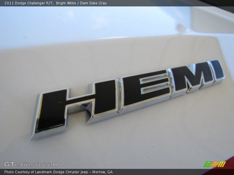 Bright White / Dark Slate Gray 2011 Dodge Challenger R/T