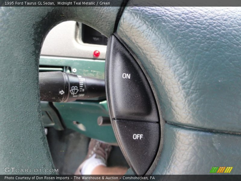 Midnight Teal Metallic / Green 1995 Ford Taurus GL Sedan
