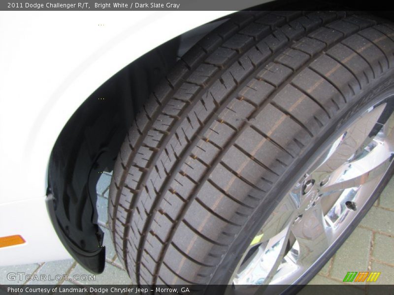 Bright White / Dark Slate Gray 2011 Dodge Challenger R/T
