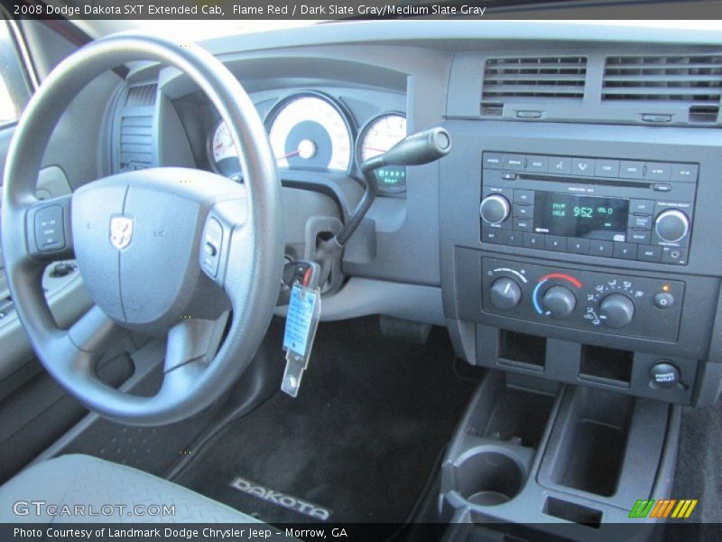 Dashboard of 2008 Dakota SXT Extended Cab