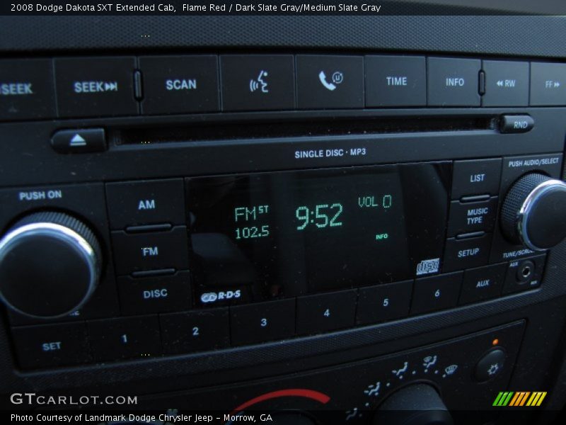 Controls of 2008 Dakota SXT Extended Cab