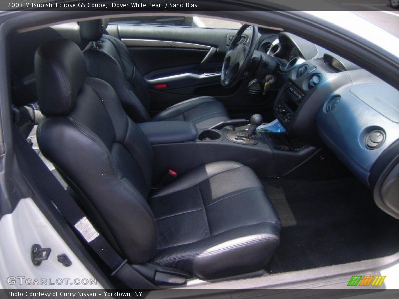 Dover White Pearl / Sand Blast 2003 Mitsubishi Eclipse GS Coupe