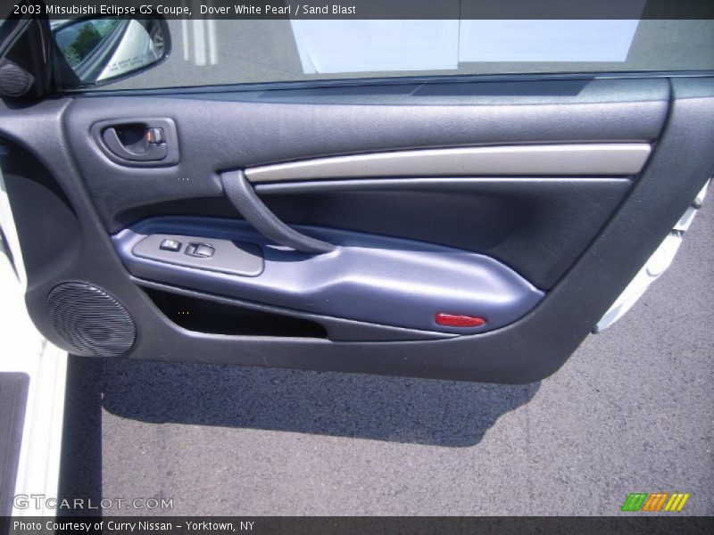 Dover White Pearl / Sand Blast 2003 Mitsubishi Eclipse GS Coupe
